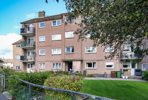 13/5 Ardshiel Avenue, Edinburgh EH4