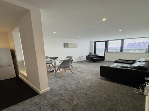 Apartment in Birmingham, Rea Valley, Digbeth - View 5