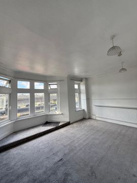 North Road, Cardiff CF14, Room to rent