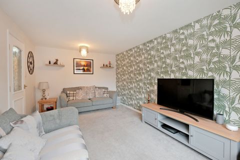 11 Greenbrae Walk, Bridge Of Don, Aberdeen AB23