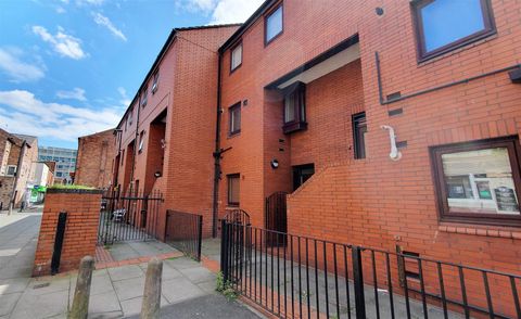 Brightwell Walk M4