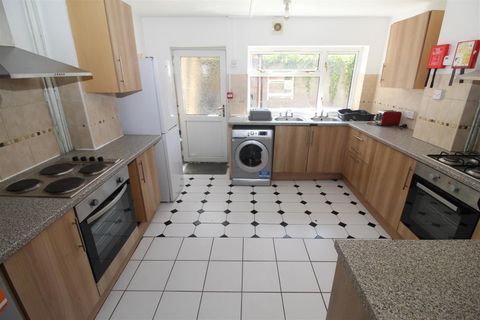 Salisbury Road, Cathays, Cardiff CF24