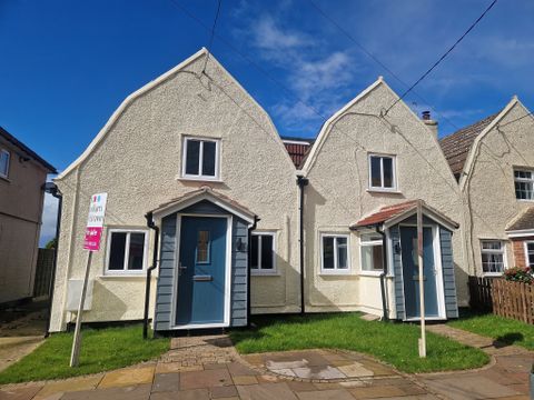 3 bed end terrace house for sale in Rectory Road, Little Oakley ...