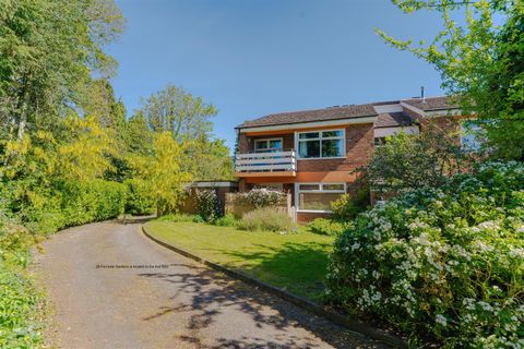 Fernside Gardens, Moseley, Birmingham B13