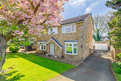 Adel Pasture, Leeds, West Yorkshire LS16