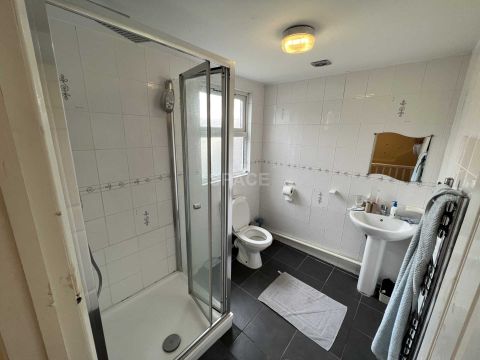 Grange Avenue, Reading, Berkshire RG6