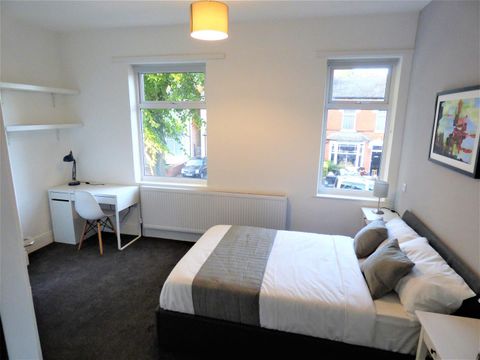 Norfolk Road, Erdington, Birmingham B23 - Więcej