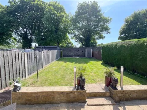 House in Sheffield, South Yorkshire - View 5
