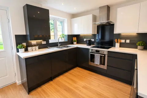 Apartment in Bristol, Southmead - View 5