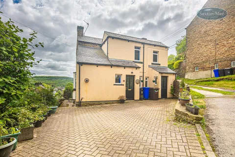 House in Sheffield, Stocksbridge - View 5