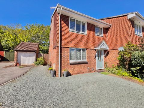 Gatcombe Gardens, West End, Southampton SO18
