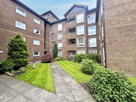 Apartment in Newcastle upon Tyne, Benton - View 2