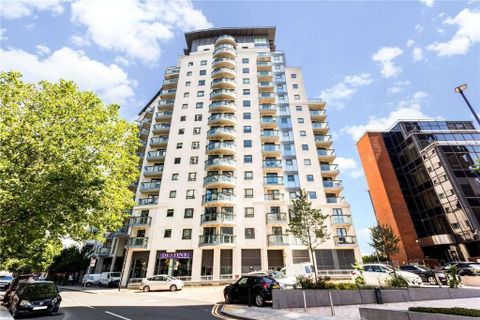 City Tower, 3 Limehabour, Crossharbour, South Quay, London E14