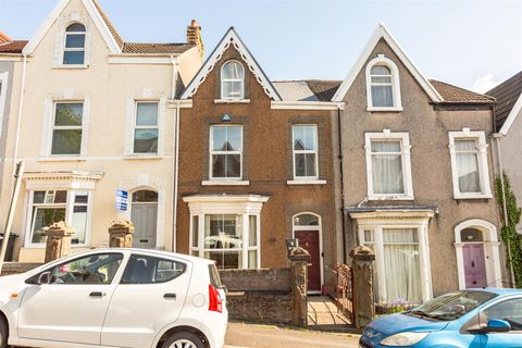 Finsbury Terrace, Brymnill, Swansea SA2