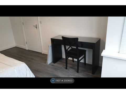 Walrond Avenue, Wembley HA9, Room to rent