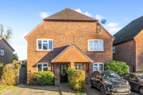 sullington-copse-storrington-rh20-2-bed-semi-detached-house-for-sale