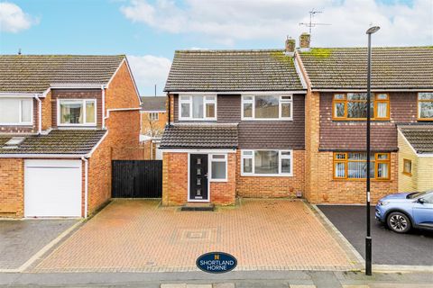 Peveril Drive, Styvechale Grange, Coventry CV3