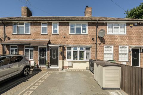 Beaconsfield Road, London SE9 - View 2