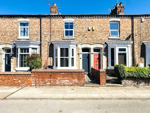 Neville Street, York YO31