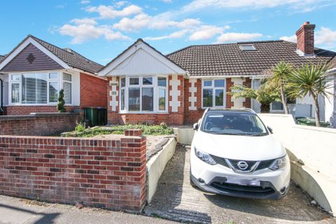 South East Road, Sholing SO19