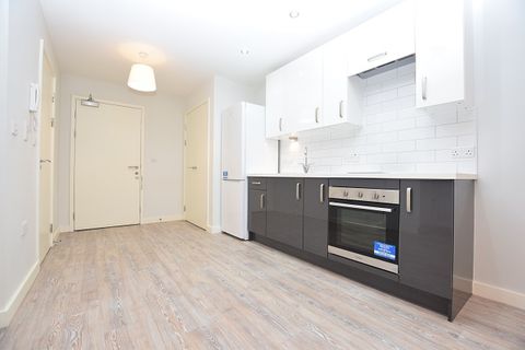 Walk Mill, Sheffield S3, Studio to rent