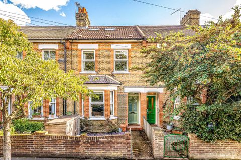 Eastbank Road, Hampton Hill TW12