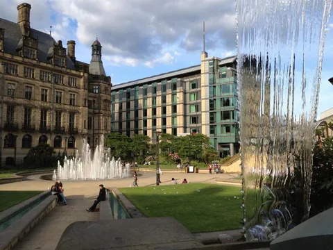 Apartment in Sheffield, South Yorkshire - View 5