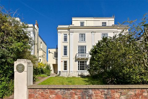 Oakfield Road, Clifton, Bristol BS8