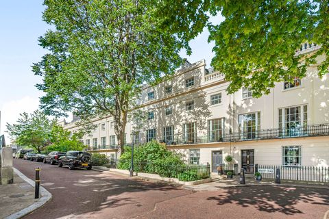 Chester Place, Regent's Park, London NW1