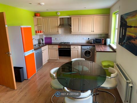 Regent Walk, Aberdeen AB24