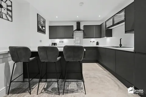 Apartment in Liverpool, Toxteth - View 5