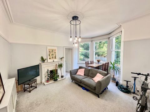 Park Valley, Nottingham NG7