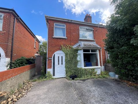 Lilac Road, Southampton SO16, Room to rent