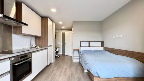 Unity Street, St. Philips, Bristol BS2, Studio to rent