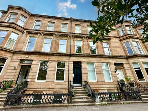 Queens Drive (Room 2), Queens Park, Glasgow G42, Room to rent
