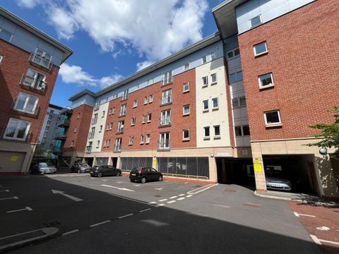 Gilbert House, 2 Elmira Way, Salford M5 - Ansicht 2