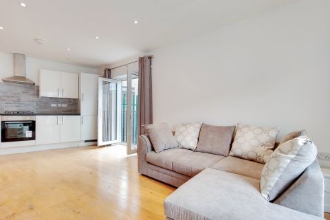 Curwen Road, Hammersmith W12