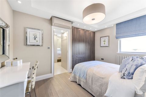 Boydell Court, St. Johns Wood Park NW8 - View 2