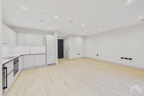 Caversham Road, Draycote House London NW9