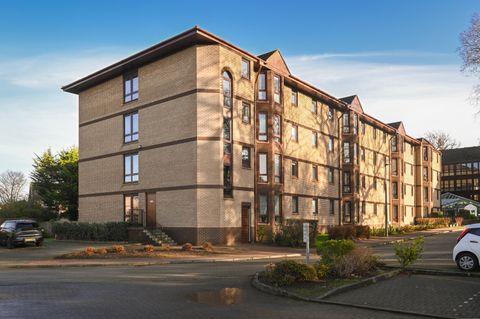 Barnton Park View, Edinburgh EH4