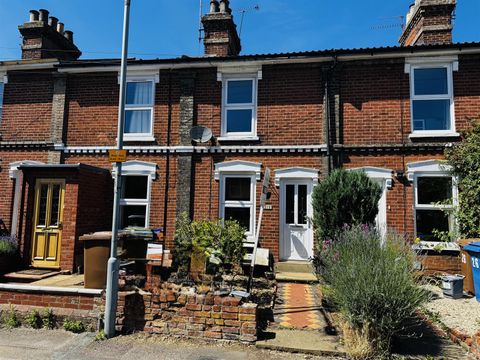 House in Ipswich, Stoke - View 2