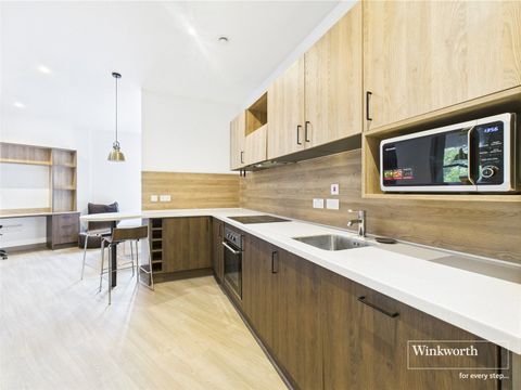 New Century Place, East Street, Reading, Berkshire RG1, Studio to rent