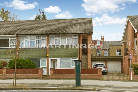 Kingston Road, Wimbledon SW19