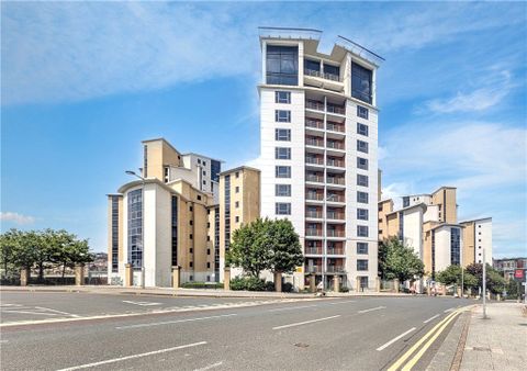 Apartment in Gateshead, North East - View 2