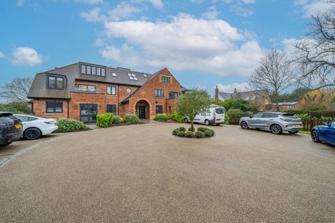Nicker Hill, Keyworth, Nottingham NG12