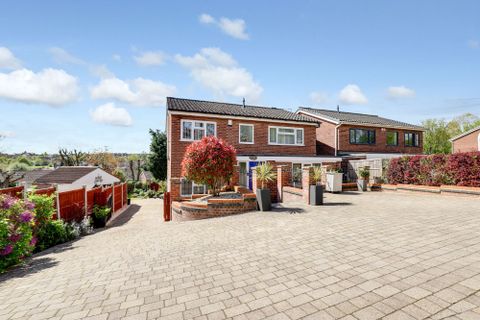 Arnold Lane, Gedling NG4