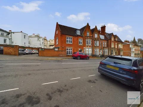 Oxford Street, Nottingham NG1 - View 5