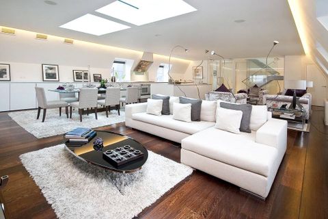 St. Johns Wood Park, St Johns Wood, London NW8 - View 2