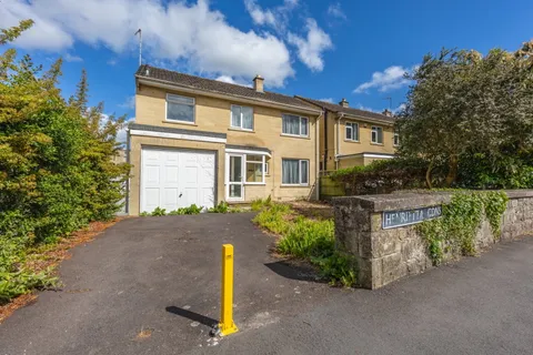 Henrietta Gardens, Bathwick, Bath BA2, Bath BA2