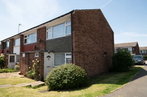 Watersedge Road, Portsmouth PO6, Portsmouth PO6